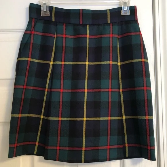 Vintage Moschino Cheap & Chic plaid skirt size 10, mint condition - Picture 1 of 7